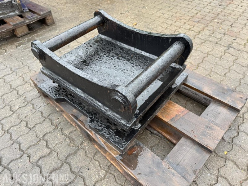 2015 S70 feste - ملحق - آلات البناء: صورة 2 2015 S70 feste - ملحق - آلات البناء: صورة 2