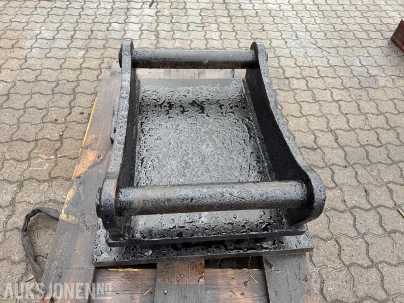 2015 S70 feste - ملحق - آلات البناء: صورة 4 2015 S70 feste - ملحق - آلات البناء: صورة 4