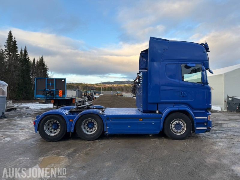 2015 Scania R730 Euro6T 6x4 Påkostet - Brøyterigget - Tipphydraulikk - Sprederhydraulikk - 675 643km - وحدة جر: صورة 4 2015 Scania R730 Euro6T 6x4 Påkostet - Brøyterigget - Tipphydraulikk - Sprederhydraulikk - 675 643km - وحدة جر: صورة 4