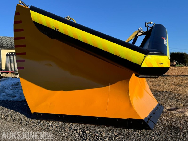 2015 Steinsland SP 2700 - Spissplog med paralellogram - Feste for brøyteplate - Nymalt - الآلات الزراعية: صورة 3 2015 Steinsland SP 2700 - Spissplog med paralellogram - Feste for brøyteplate - Nymalt - الآلات الزراعية: صورة 3