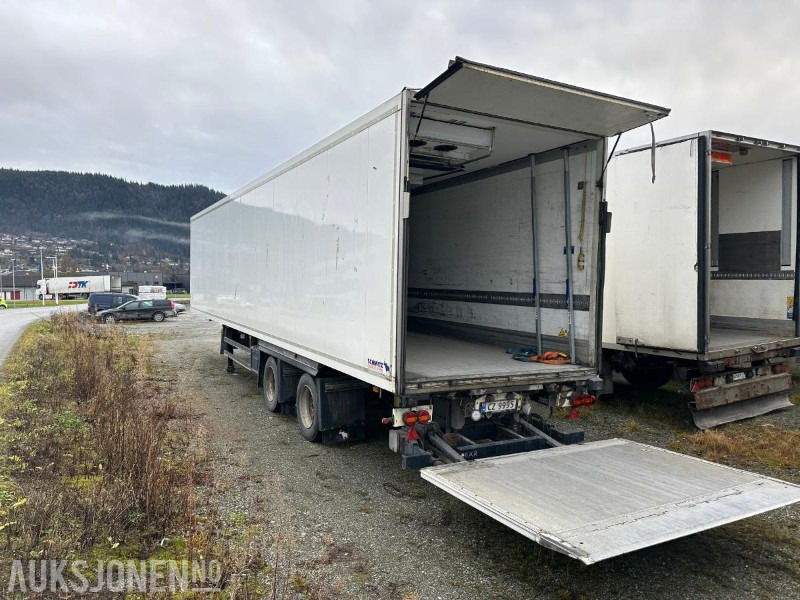 2016 Schmitz CARGOBULL - Kjølesemi / City tralle // Carrier med 3 soner - عربة مقطورة: صورة 4 2016 Schmitz CARGOBULL - Kjølesemi / City tralle // Carrier med 3 soner - عربة مقطورة: صورة 4