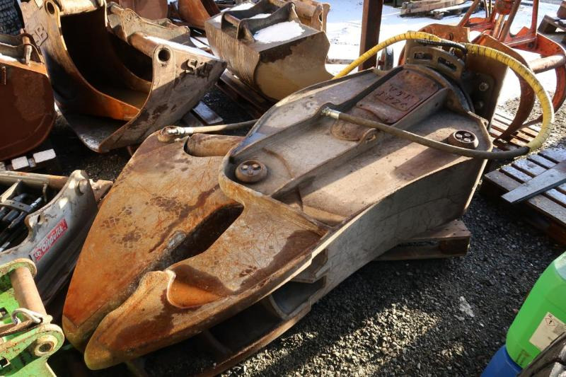 2016 VTN Stål og betongsaks S70 - معدات البناء: صورة 1 2016 VTN Stål og betongsaks S70 - معدات البناء: صورة 1