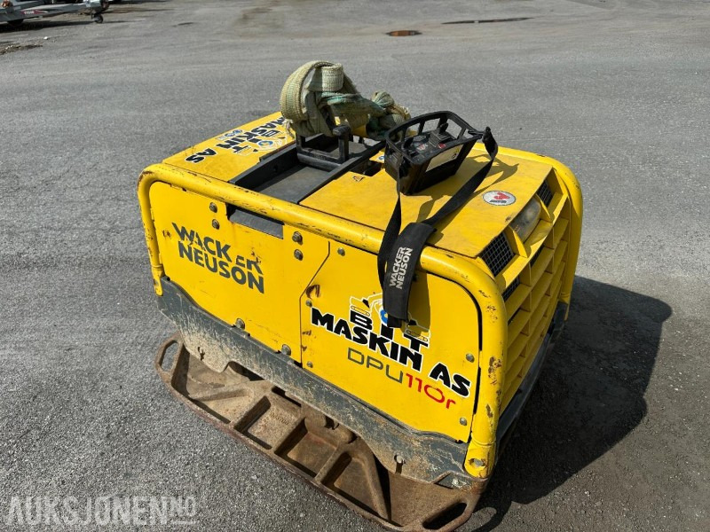 2016 Wacker Neuson DPU110rLem970 - 142 timer - VIBROPLATE - مدحلة: صورة 1 2016 Wacker Neuson DPU110rLem970 - 142 timer - VIBROPLATE - مدحلة: صورة 1