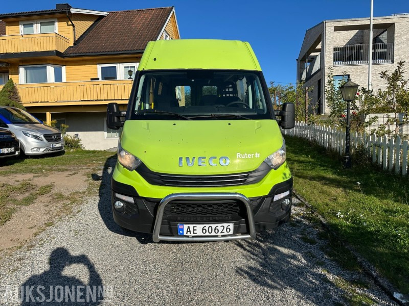 2016-modell Iveco Daily Minibuss Rygge Kamera, Multiratt, RWD - حافلة صغيرة, ميكروباص: صورة 2 2016-modell Iveco Daily Minibuss Rygge Kamera, Multiratt, RWD - حافلة صغيرة, ميكروباص: صورة 2