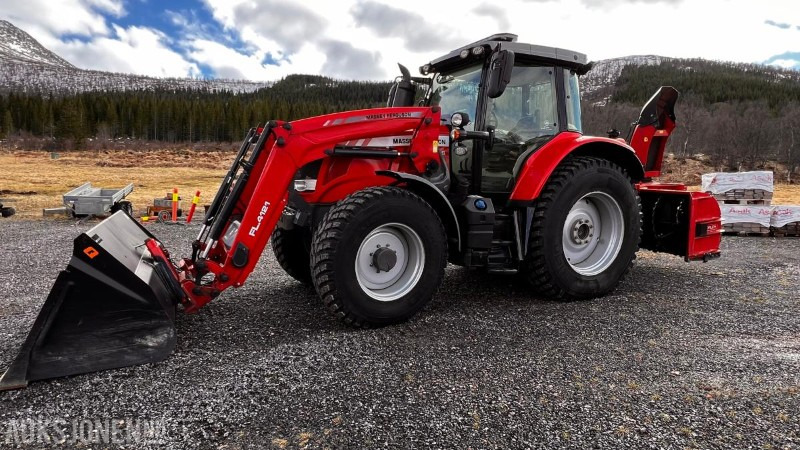 2017 Massey Ferguson 6714 S Dyna VT * Eu Godkjent * 2503 Timer * - جرار: صورة 1 2017 Massey Ferguson 6714 S Dyna VT * Eu Godkjent * 2503 Timer * - جرار: صورة 1