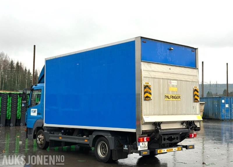 2017 Mercedes-Benz ATEGO 818 L skapbil | Palfinger lift | Ulefoss skap - شاحنة مقفلة: صورة 3 2017 Mercedes-Benz ATEGO 818 L skapbil | Palfinger lift | Ulefoss skap - شاحنة مقفلة: صورة 3