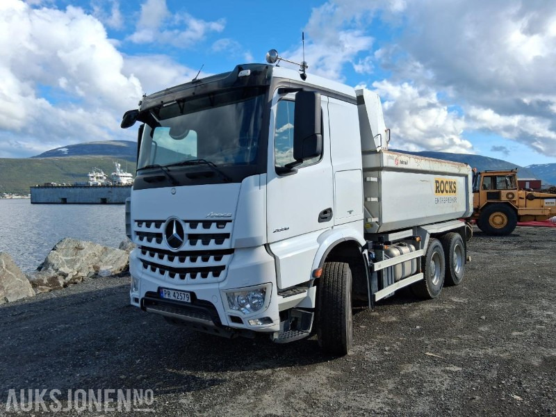 2017 Mercedes-Benz Arocs 2658K - 104745 km - alle servicer. - شاحنة قلاب: صورة 1 2017 Mercedes-Benz Arocs 2658K - 104745 km - alle servicer. - شاحنة قلاب: صورة 1
