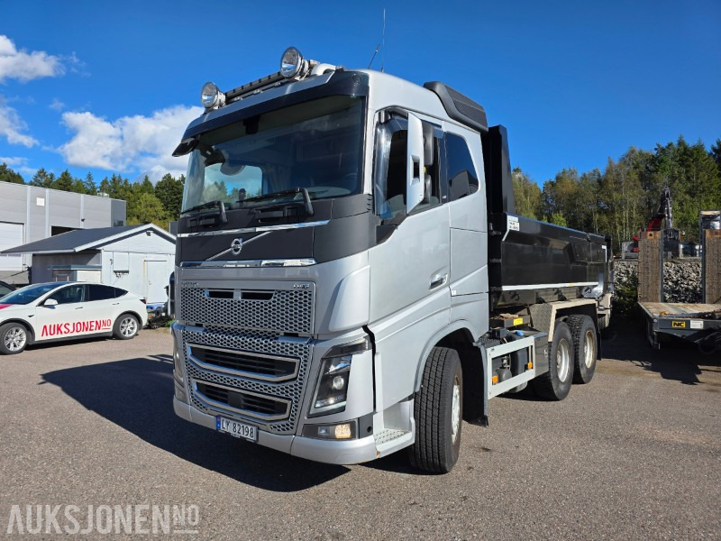 2017 Volvo FH16 tippbil med tipphenger + Maur bilpåbygg trippelkjerre - EURO6 - Nylig EU godkjent - شاحنة قلاب: صورة 1 2017 Volvo FH16 tippbil med tipphenger + Maur bilpåbygg trippelkjerre - EURO6 - Nylig EU godkjent - شاحنة قلاب: صورة 1