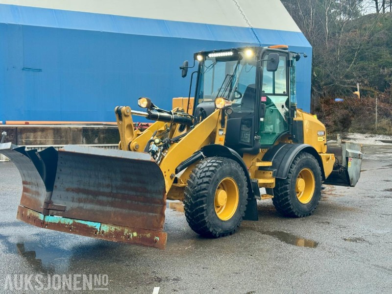 2018 Cat 908 M - Hjullaster - Vinterrigget - Timer: 1547 - اللودر بعجل: صورة 1 2018 Cat 908 M - Hjullaster - Vinterrigget - Timer: 1547 - اللودر بعجل: صورة 1