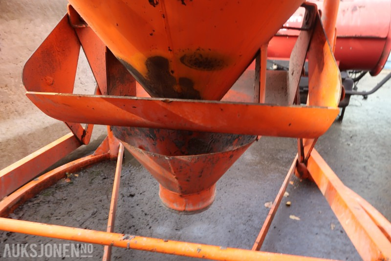 2018 Eichinger betongtobb 1000 liter / sertifisert til 03.26 - معدات البناء: صورة 4 2018 Eichinger betongtobb 1000 liter / sertifisert til 03.26 - معدات البناء: صورة 4