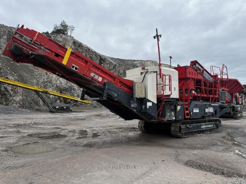 2018 Sandvik UH440i mobil konknuser - cone crusher - كسارة مخرو: صورة 4 2018 Sandvik UH440i mobil konknuser - cone crusher - كسارة مخرو: صورة 4