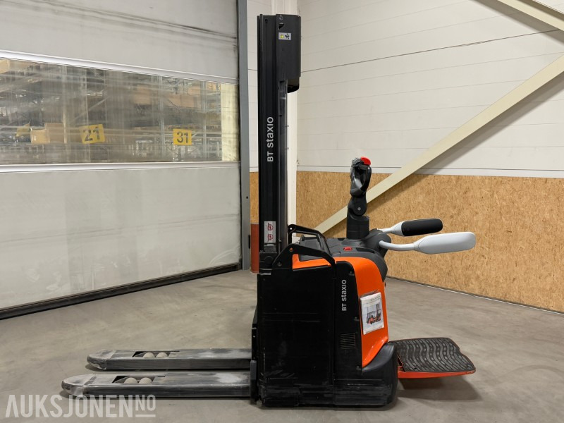 2018 Toyota - Pallestabler - SPE 120 1200 KG Pallestabler - معدات المناولة: صورة 3 2018 Toyota - Pallestabler - SPE 120 1200 KG Pallestabler - معدات المناولة: صورة 3