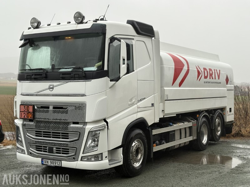 2018 Volvo FH 540 6x2 tankbil - HMK Bilcon - Lav km - شاحنة صهريج: صورة 1 2018 Volvo FH 540 6x2 tankbil - HMK Bilcon - Lav km - شاحنة صهريج: صورة 1