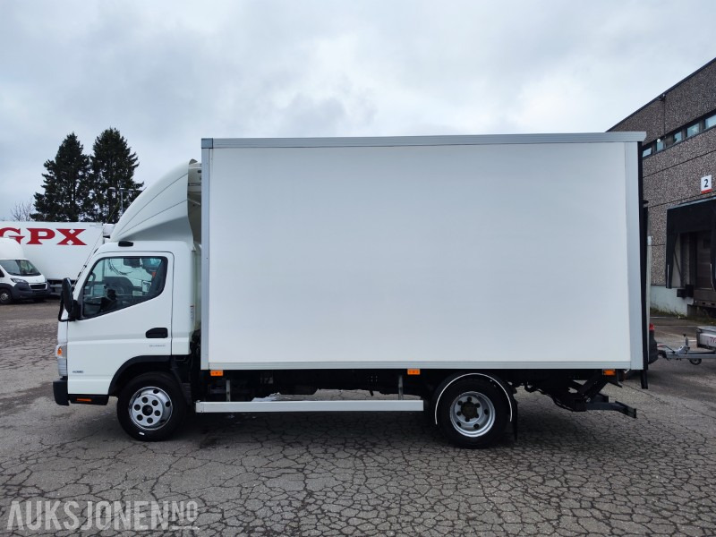 2019 Fuso Canter - Thermo King flersone skapbil – EU-godkjent til 08/2026 - شاحنة مقفلة: صورة 1 2019 Fuso Canter - Thermo King flersone skapbil – EU-godkjent til 08/2026 - شاحنة مقفلة: صورة 1