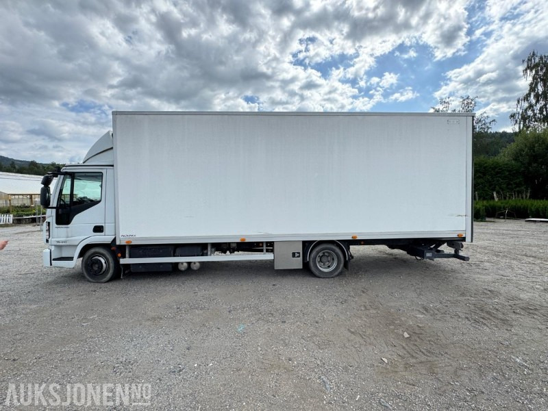 2019 Iveco Eurocargo skapbil med varme og kjøl i skap / 43126 km - شاحنة مقفلة: صورة 2 2019 Iveco Eurocargo skapbil med varme og kjøl i skap / 43126 km - شاحنة مقفلة: صورة 2