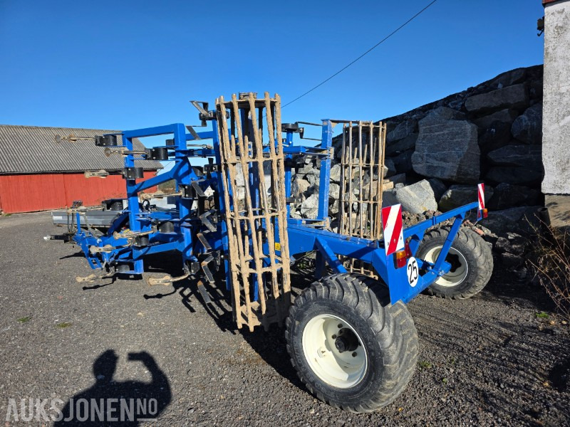2019 New Holland grubber STX V 400T - الآلات الزراعية: صورة 4 2019 New Holland grubber STX V 400T - الآلات الزراعية: صورة 4