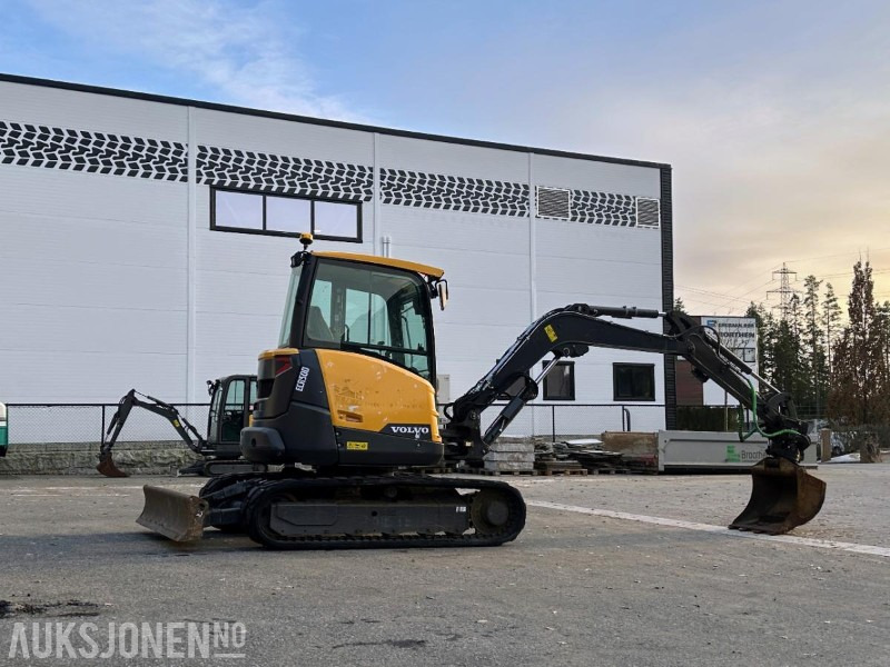 2019 VOLVO ECR50D MINIGRAVER 5 TONN STEELWRIST TILTROTATOR S40 1945 TIMER - حفارة مُصَّغرة: صورة 4 2019 VOLVO ECR50D MINIGRAVER 5 TONN STEELWRIST TILTROTATOR S40 1945 TIMER - حفارة مُصَّغرة: صورة 4