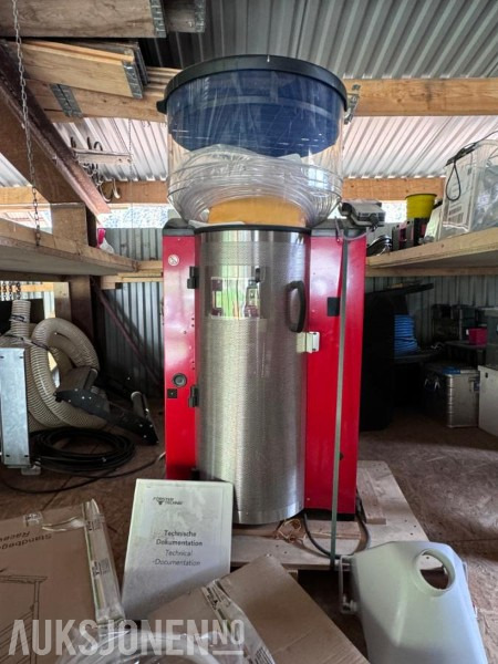 2020 Förster Technik / Lely Calm Kalvedrikkeautomat med hygieneboks og 1 sugestasjon - UBRUKT - Compact smart 2.0 pulver - TAP5-CS-25 - الآلات الزراعية: صورة 2 2020 Förster Technik / Lely Calm Kalvedrikkeautomat med hygieneboks og 1 sugestasjon - UBRUKT - Compact smart 2.0 pulver - TAP5-CS-25 - الآلات الزراعية: صورة 2