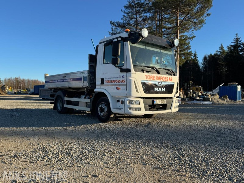 2020 MAN TGL 8.220 4x2 Tippbil, Meiller 3-veis Tipp, Servicehistorikk, Automat, Webasto, 78 514 km - شاحنة قلاب: صورة 3 2020 MAN TGL 8.220 4x2 Tippbil, Meiller 3-veis Tipp, Servicehistorikk, Automat, Webasto, 78 514 km - شاحنة قلاب: صورة 3