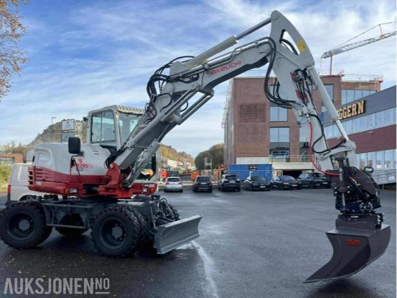 2020 Takeuchi TB295 W Ny smp rotortilt og pusskoffe Sentralsmøring Godkjent sertfisert - حفارة: صورة 1 2020 Takeuchi TB295 W Ny smp rotortilt og pusskoffe Sentralsmøring Godkjent sertfisert - حفارة: صورة 1