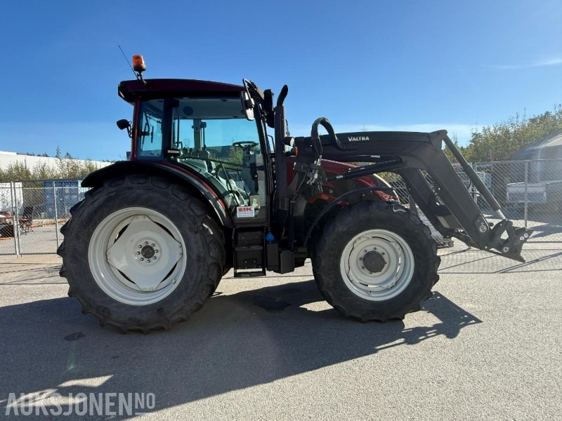 2020 Valtra A134 Traktor m/frontlaster- 917 timer. - جرار: صورة 2 2020 Valtra A134 Traktor m/frontlaster- 917 timer. - جرار: صورة 2