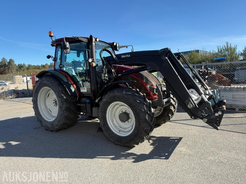 2020 Valtra A134 Traktor m/frontlaster. - جرار: صورة 3 2020 Valtra A134 Traktor m/frontlaster. - جرار: صورة 3