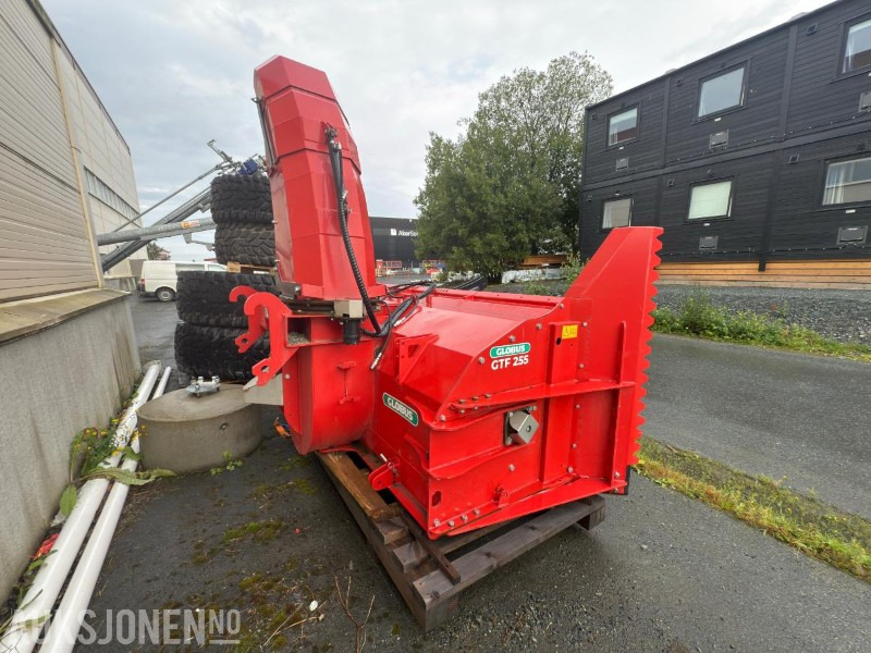 2021 GLOBUS GTF255 SNØFRESER - الآلات الزراعية: صورة 4 2021 GLOBUS GTF255 SNØFRESER - الآلات الزراعية: صورة 4