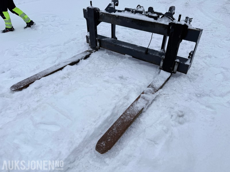 2021 LS Equipment 8t pallegafler - ملحق - آلات البناء: صورة 2 2021 LS Equipment 8t pallegafler - ملحق - آلات البناء: صورة 2