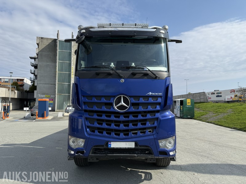 2021 Mercedes-Benz Arocs 3263 8x4 tridem tippbil - شاحنة قلاب: صورة 2 2021 Mercedes-Benz Arocs 3263 8x4 tridem tippbil - شاحنة قلاب: صورة 2