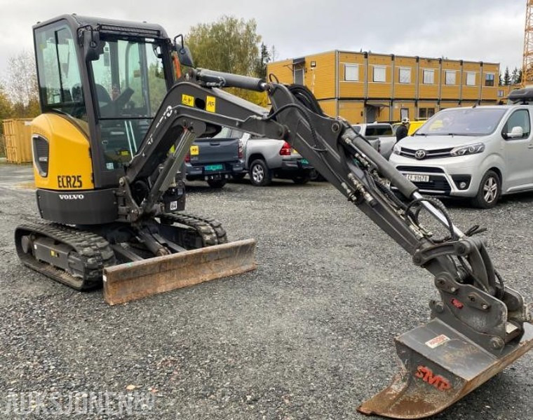 2021 Volvo ECR25 elektrisk minigraver med mye utstyr - حفارة: صورة 5 2021 Volvo ECR25 elektrisk minigraver med mye utstyr - حفارة: صورة 5