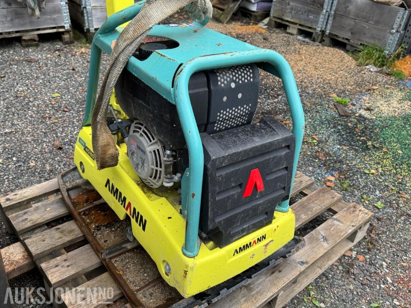 2022 AMMANN APR 40/60 HA vibroplate / 284kg - مدحلة: صورة 3 2022 AMMANN APR 40/60 HA vibroplate / 284kg - مدحلة: صورة 3