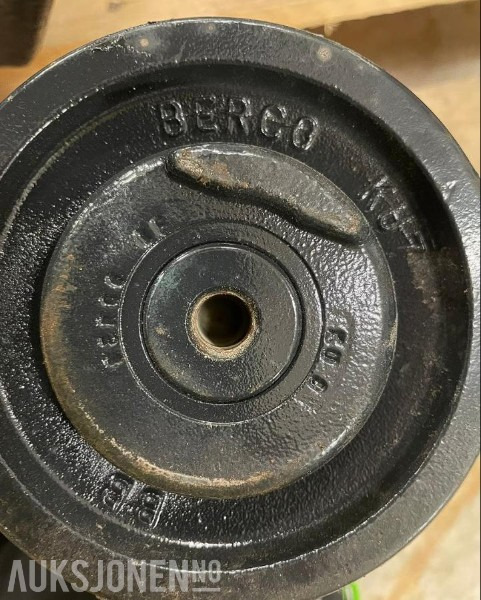 2022 Ruller / Sprockethjul etc - معدات البناء: صورة 3 2022 Ruller / Sprockethjul etc - معدات البناء: صورة 3