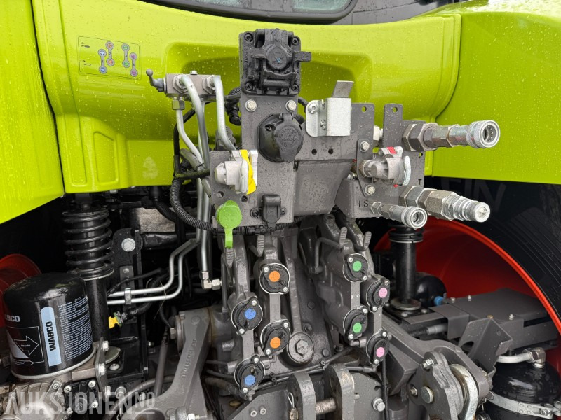 جرار 2023 Claas Arion 550, kun 759 timar - Quicke frontlaster (med vekt): صورة 13