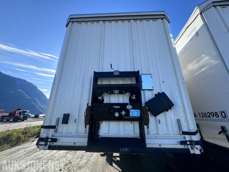 2023 KAESSBOHRER MAXIMA XS - Kapelltralle med Huckepack løftepunkter - Sideåpning og skyvbart tak - عربة مقطورة: صورة 2 2023 KAESSBOHRER MAXIMA XS - Kapelltralle med Huckepack løftepunkter - Sideåpning og skyvbart tak - عربة مقطورة: صورة 2