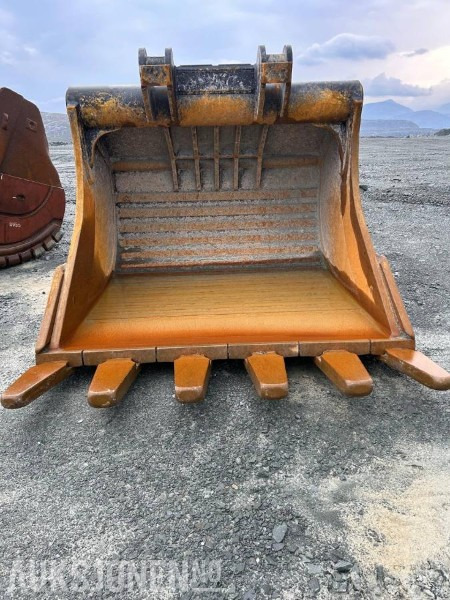 2023 Klepp Mek Graveskuffe 8000L med KM5-feste - ملحق - آلات البناء: صورة 5 2023 Klepp Mek Graveskuffe 8000L med KM5-feste - ملحق - آلات البناء: صورة 5