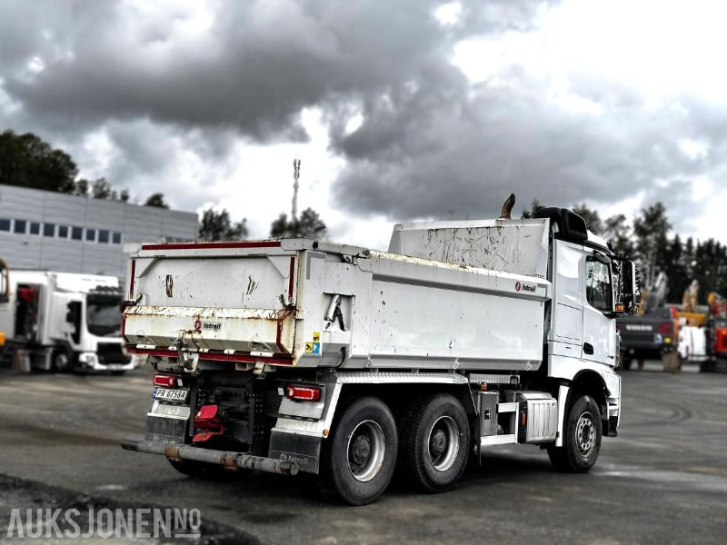 2023 Mercedes-Benz Arocs tippbil m/ Istrail tippkasse – 53 374 km - شاحنة قلاب: صورة 5 2023 Mercedes-Benz Arocs tippbil m/ Istrail tippkasse – 53 374 km - شاحنة قلاب: صورة 5