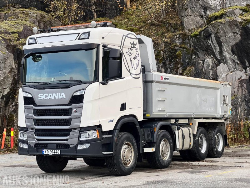 شاحنة قلاب 2023 Scania R-serie TIPPBIL: صورة 1