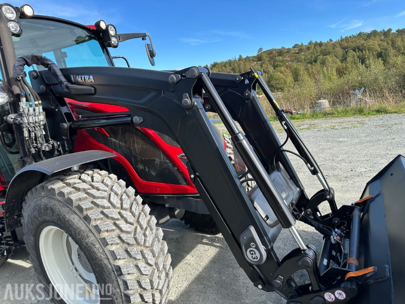 2023 Valtra A95 - Mye utstyr, lite brukt 2023 Valtra A95 - Mye utstyr, lite brukt: صورة 19