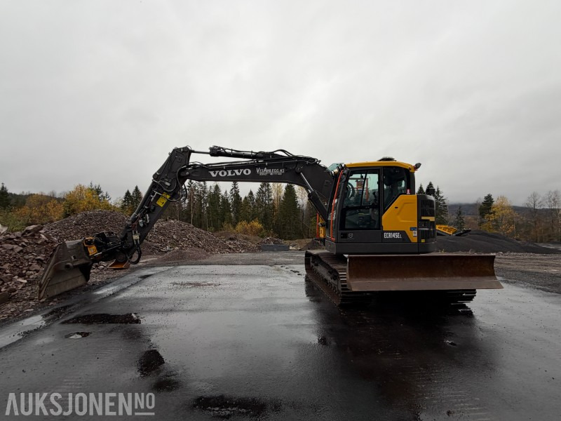 2023 Volvo ECR145EL beltegraver - HK feste - Engcon tiltrotator - Volvo pusseskuffe - Planeringsskjær - Sentralsmøring - Kun 837 timer - حفارة: صورة 2 2023 Volvo ECR145EL beltegraver - HK feste - Engcon tiltrotator - Volvo pusseskuffe - Planeringsskjær - Sentralsmøring - Kun 837 timer - حفارة: صورة 2