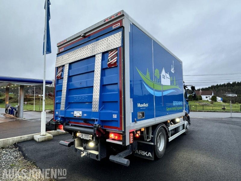 2023 Volvo FL 250 4X2 Euro6T Skapbil - ny ZEPRO lift, nylig fullservice, lav km - kun 8517km - شاحنة مقفلة: صورة 5 2023 Volvo FL 250 4X2 Euro6T Skapbil - ny ZEPRO lift, nylig fullservice, lav km - kun 8517km - شاحنة مقفلة: صورة 5
