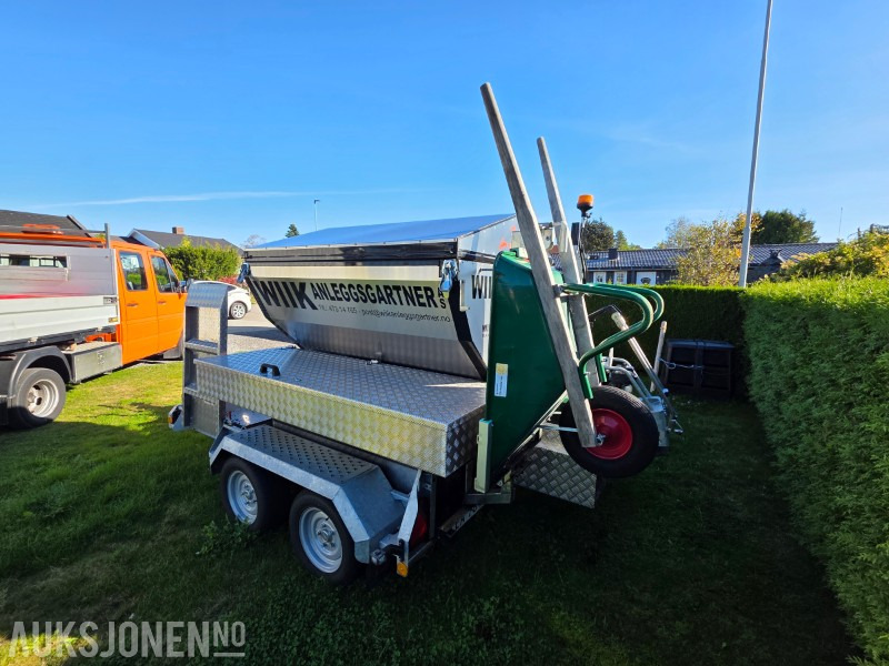 2024 Brian James Trailers A-Type asfalthenger med 2021 Svepac F 90A vibroplate 2.9kW, 2022 Honda EU22i strømaggregat og utstyr - معدات البناء: صورة 3 2024 Brian James Trailers A-Type asfalthenger med 2021 Svepac F 90A vibroplate 2.9kW, 2022 Honda EU22i strømaggregat og utstyr - معدات البناء: صورة 3