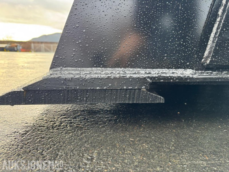 2025 Hjullasterskuffe med BM feste og utskiftbar kniv. - ملحق - آلات البناء: صورة 5 2025 Hjullasterskuffe med BM feste og utskiftbar kniv. - ملحق - آلات البناء: صورة 5