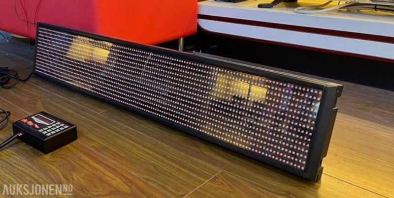 2025 LED Tekstskilt med kontrollpanel - NYTT! - معدات البناء: صورة 3 2025 LED Tekstskilt med kontrollpanel - NYTT! - معدات البناء: صورة 3