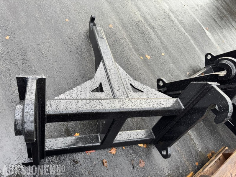 225 Gaffel for flytting av krokcontainere med BM feste - ملحق - آلات البناء: صورة 3 225 Gaffel for flytting av krokcontainere med BM feste - ملحق - آلات البناء: صورة 3