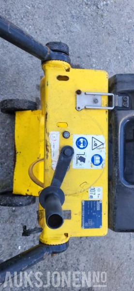 4 stk.Wacker Neuson BFS1345A Asfaltsag / Betongsag | Rep.objekt - معدات البناء: صورة 5 4 stk.Wacker Neuson BFS1345A Asfaltsag / Betongsag | Rep.objekt - معدات البناء: صورة 5