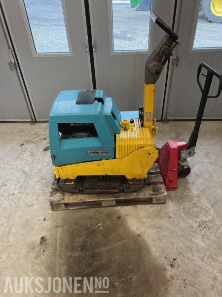 AMMANN Vibroplate - مدحلة: صورة 1 AMMANN Vibroplate - مدحلة: صورة 1