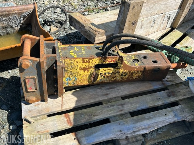 Andre Soosan hydraulisk pigghammer med S40 feste - ملحق - آلات البناء: صورة 1 Andre Soosan hydraulisk pigghammer med S40 feste - ملحق - آلات البناء: صورة 1