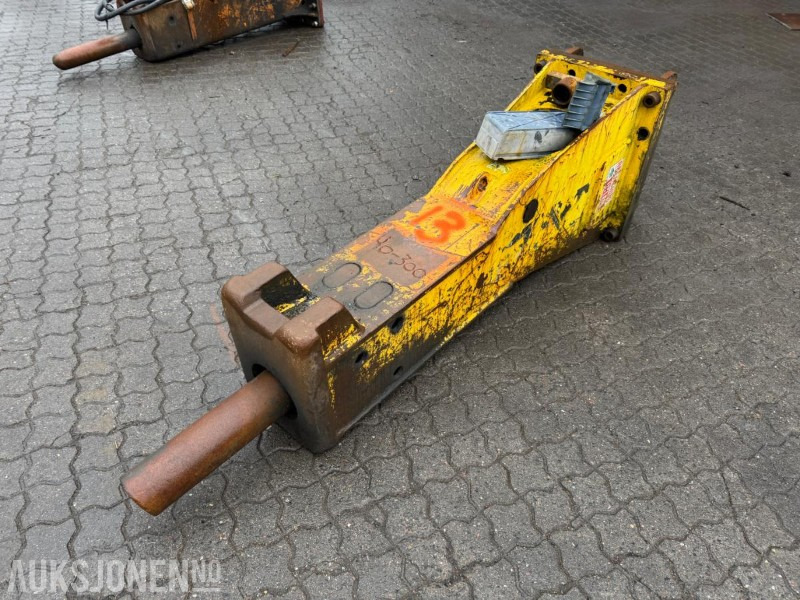 Atlas Copco MB 1200 pigghammer med S60 feste - ملحق - آلات البناء: صورة 3 Atlas Copco MB 1200 pigghammer med S60 feste - ملحق - آلات البناء: صورة 3