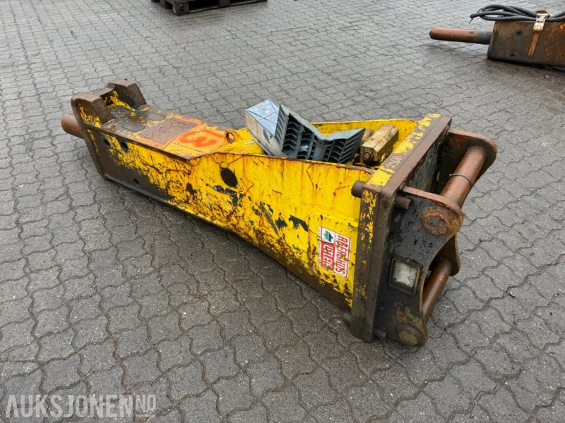 Atlas Copco MB 1200 pigghammer med S60 feste - ملحق - آلات البناء: صورة 4 Atlas Copco MB 1200 pigghammer med S60 feste - ملحق - آلات البناء: صورة 4