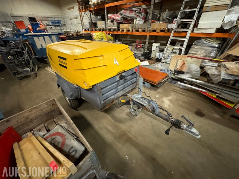 Atlas Copco XAS 67 - 2 134 timer - معدات البناء: صورة 2 Atlas Copco XAS 67 - 2 134 timer - معدات البناء: صورة 2